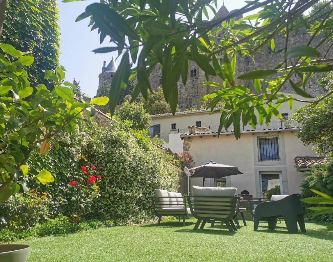 Maison de 1692 et son Jacuzzi et sa dépendance, avec une Vue exceptionnelle sur la Cité Médiévale de Carcassonne Esterno foto
