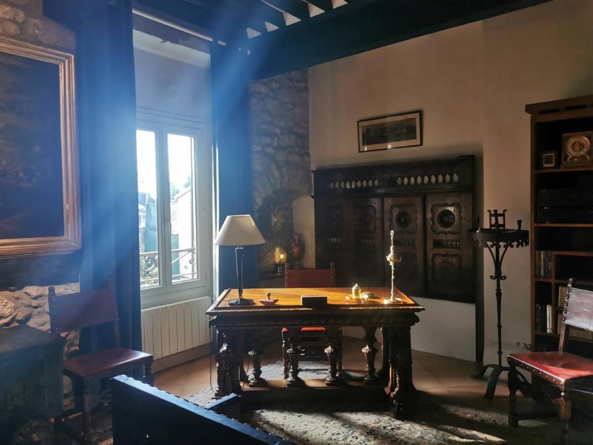Maison de 1692 et son Jacuzzi et sa dépendance, avec une Vue exceptionnelle sur la Cité Médiévale de Carcassonne Esterno foto