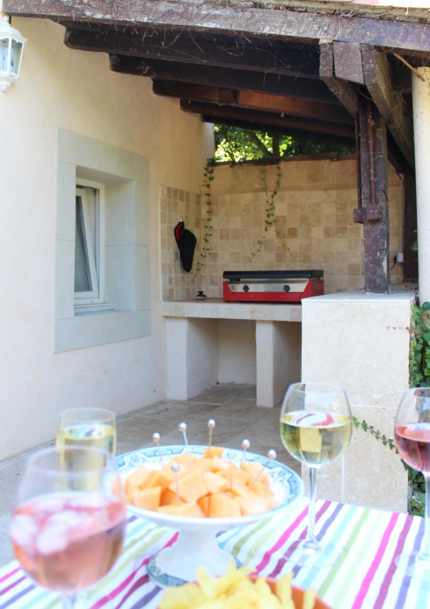 Maison de 1692 et son Jacuzzi et sa dépendance, avec une Vue exceptionnelle sur la Cité Médiévale de Carcassonne Esterno foto